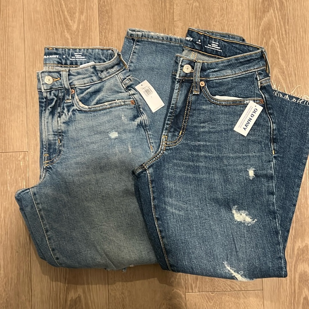 Two old navy jeans new size 0